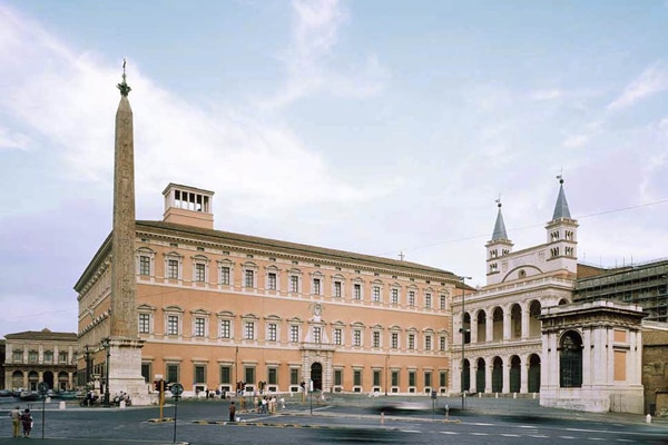 Церкви Рима - Латеранский дворец
