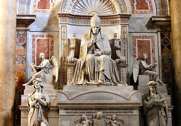Basilica-di-San-Pietro-PiusVII.jpg