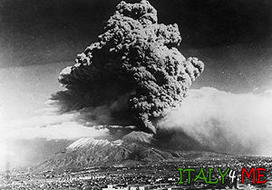 последнее извержение вулкана Везувий в Италии 1944 год