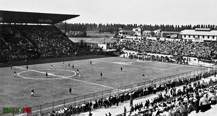 Стадион Сан-Сиро в Милане 30-е годы 20 века