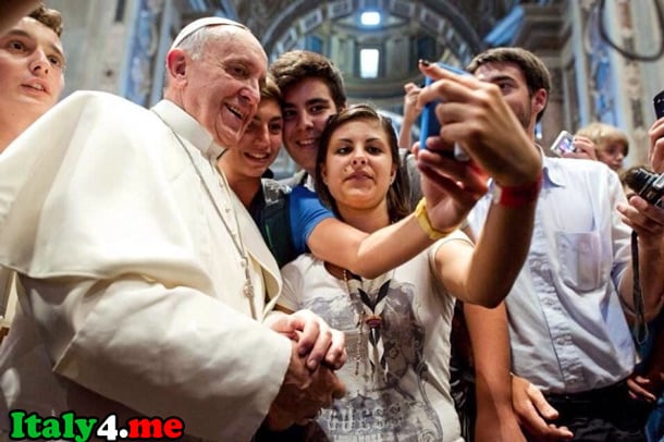 папа Франческо и поклонники