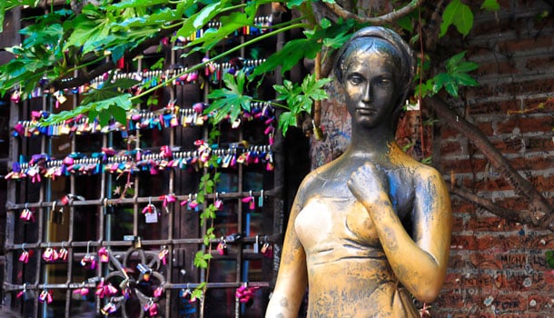статуя Джульетты в Вероне