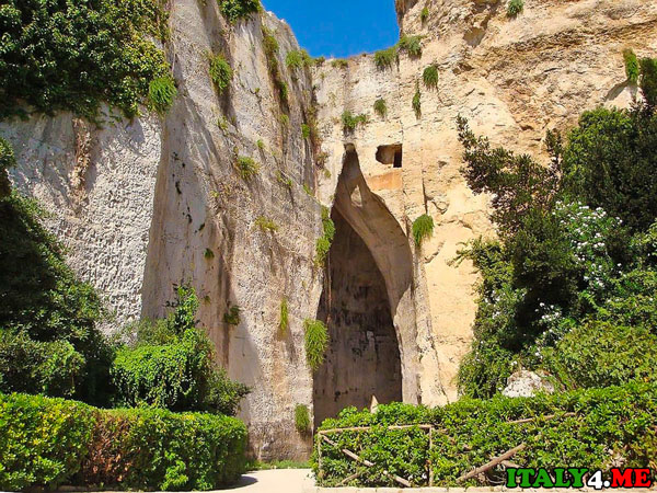 пещера на Сицилии