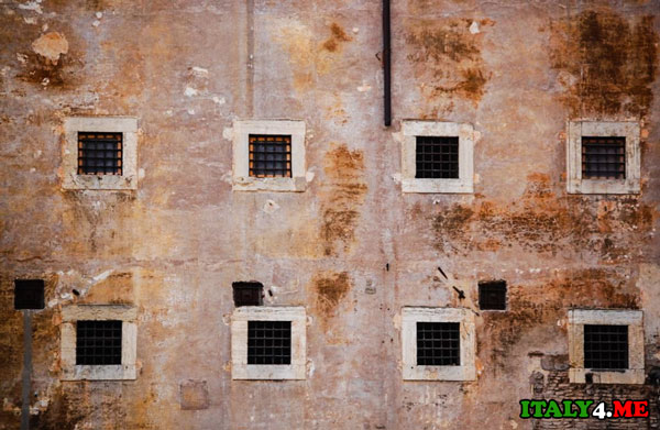 итальянская тюрьма