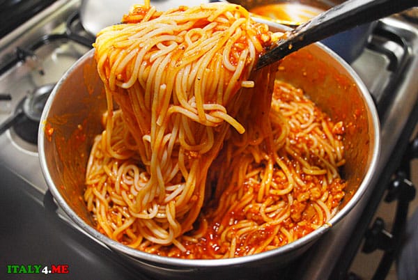 Спагетти-паста