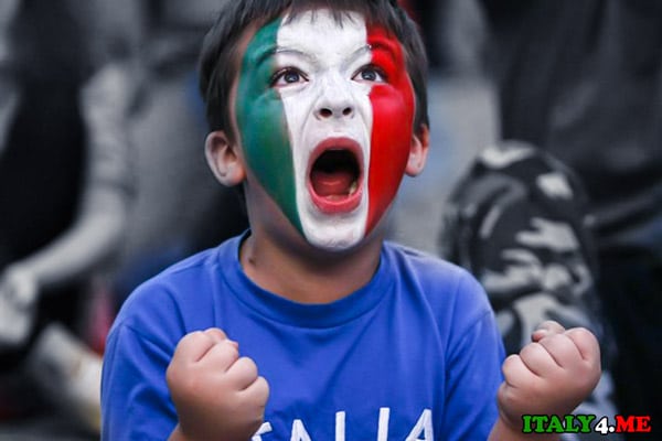 итальянский-футбол-фанаты