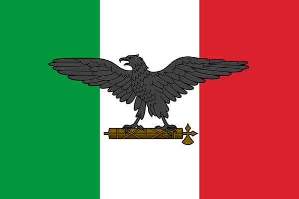 римский орел на флаге Италии в 1943-1945 годах
