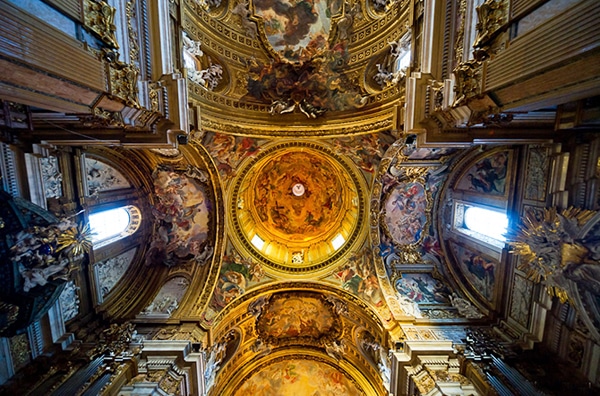 Церковь Джезу в Риме - Внутреннее убранство
