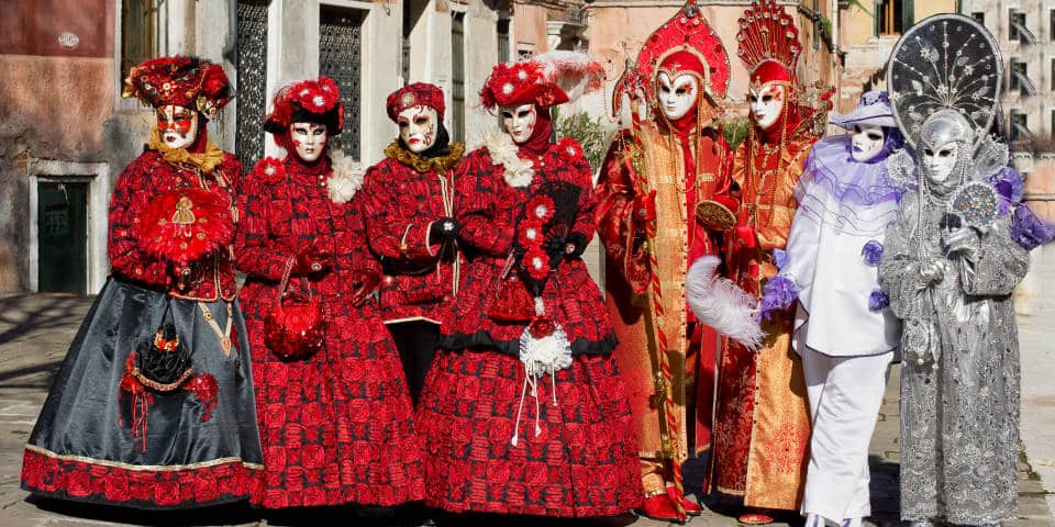 Варианты костюмов на Венецианском карнавале