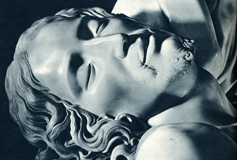 Правдоподобное изображение лица Христа скульптура Пьета Микеланджело