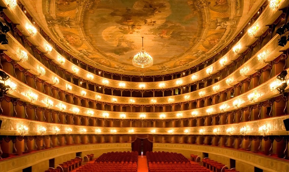 Театр Доницетти