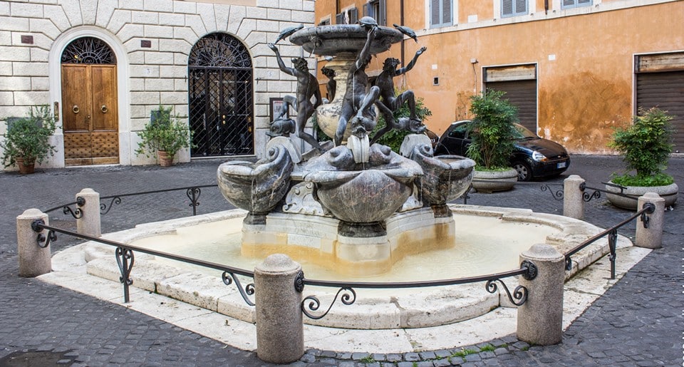 Фонтан Черепах в Риме