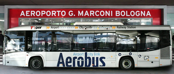 Как добраться из аэропорта Болоньи в центр города?
