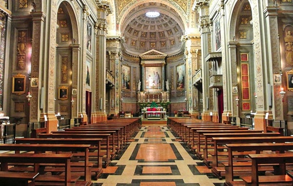 Церковь Святой Троицы в Болонье