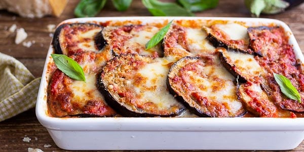 Parmigiana di melanzane баклажаны с пармезаном