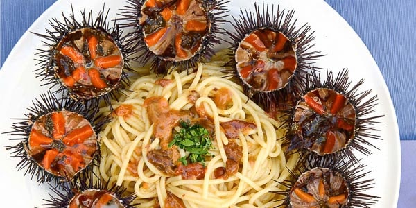Spaghetti ai ricci сицилийская паста с морскими ежами