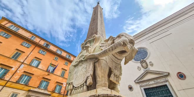 Слон Бернини в Риме