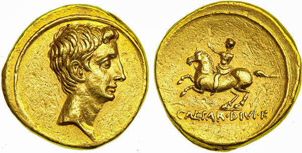 Золотой ауреус с изображением Октавиана Августа римская монета